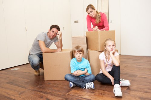 Local removal assistance for flats and homes in Hounslow